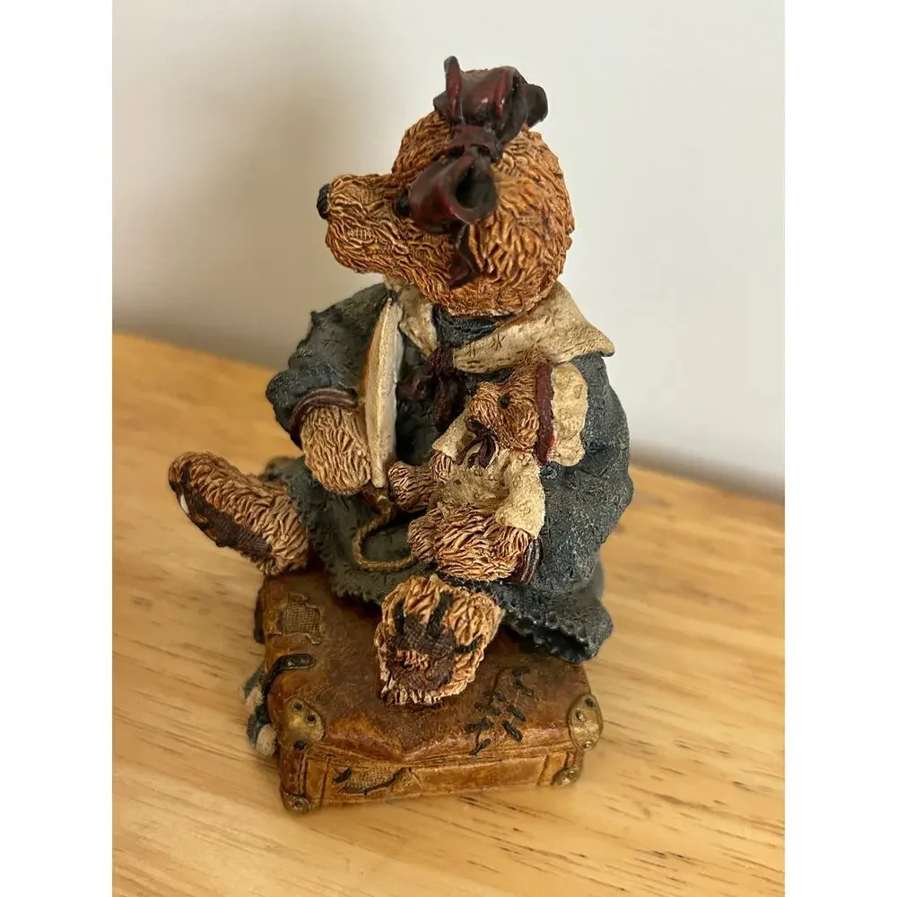 Boyds Bearstone 1993 Sailboat Baby Bear on Suitcase Figurine Style 2000